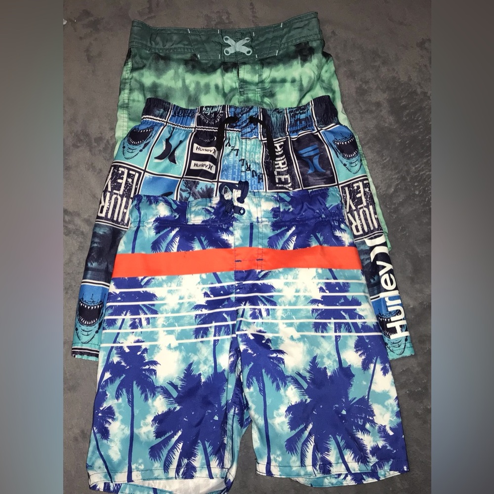Tropical and Graphic Swim Shorts Trio